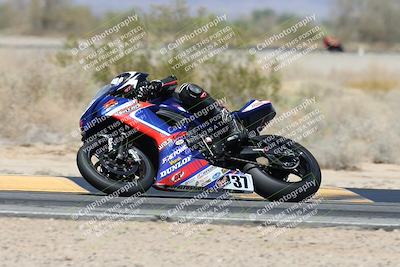 media/Apr-20-2025-CVMA (Sun) [[39090e8767]]/Race 7-Middleweight Shootout/